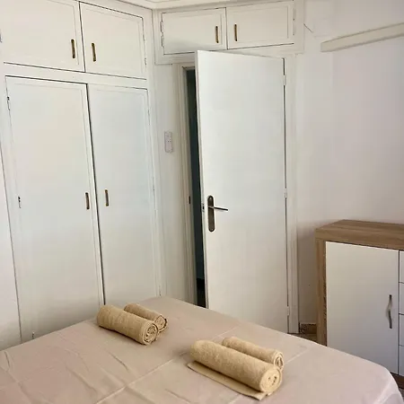 Апартаменти Sunny (adults Only)